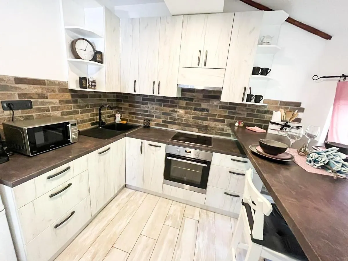 Apartment Lida